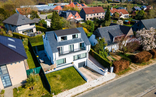 Villa for sale in Sterrebeek
