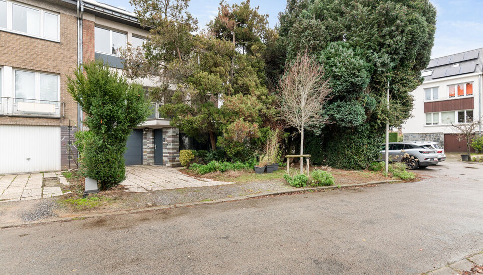 Immeuble mixte &agrave; vendre &agrave; Kraainem