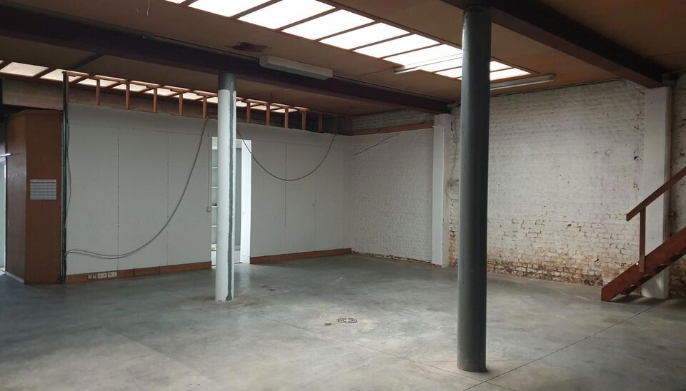 Kantoren & magazijn te huur in Sterrebeek