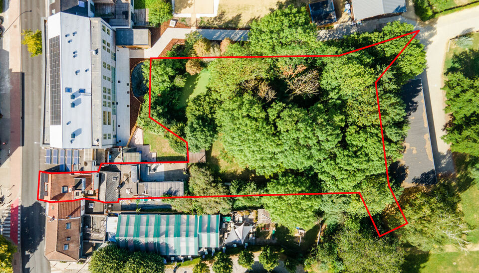 Multi-purpose building for sale in Kraainem